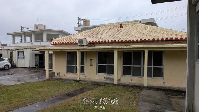 Land with Kominka for Sale in Yomitan, Okinawa - Near Nagahama Beach - Thumbnail 2