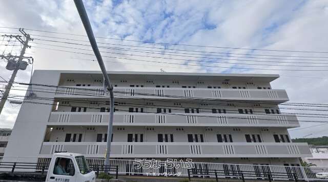 Leopalace Chura 204: 1K Apartment for Rent in Naha, Okinawa - Thumbnail 3