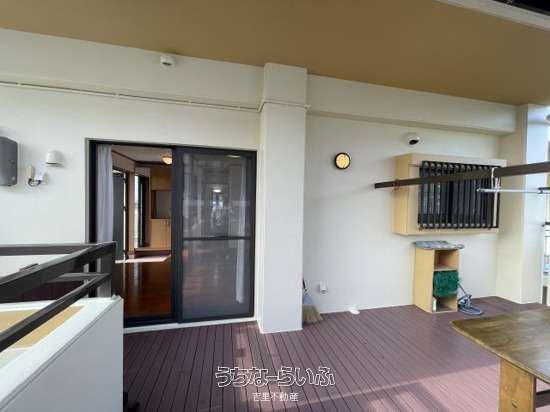 Spacious 1LDK Apartment with Large Balcony in Naha, Okinawa - Thumbnail 3