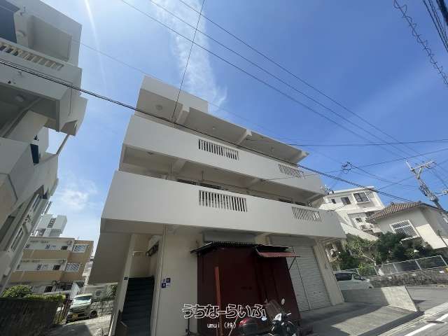 Rent 2DK Apartment in Naha Okinawa - No Deposit, Corner Unit - Thumbnail 2