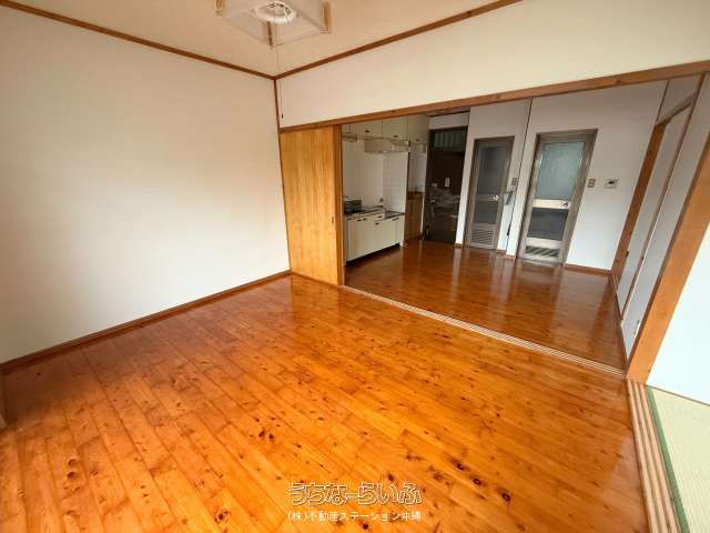 3LDK Apartment for Rent in Urasoe City, Okinawa - Maruko Mansion - Thumbnail 4