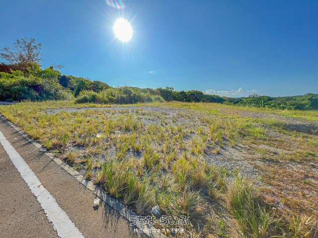1364m² Land for Sale in Nakijin Village, Okinawa with Sea Views - Thumbnail 2