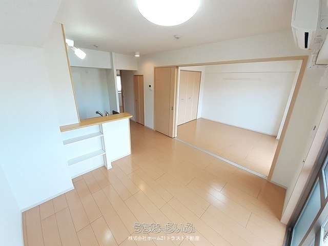 Maison Seaside 202: 2DK Apartment for Rent in Yonabaru, Okinawa - Thumbnail 4