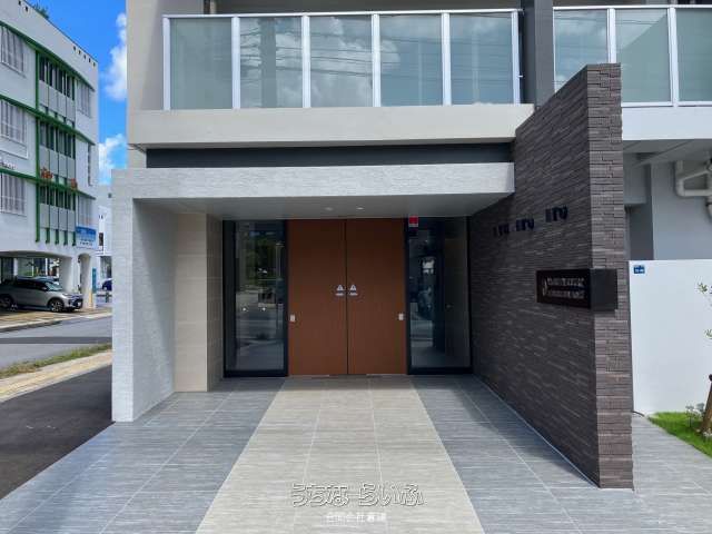 New 2LDK Apartment for Sale in Naha, Okinawa with Panoramic Views - Thumbnail 3