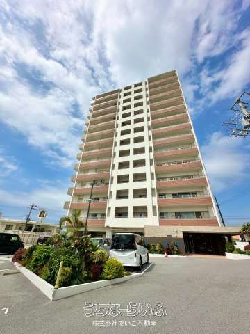 Chatan 2LDK Apartment for Sale with 6.18% Yield & Ocean View - Thumbnail 2