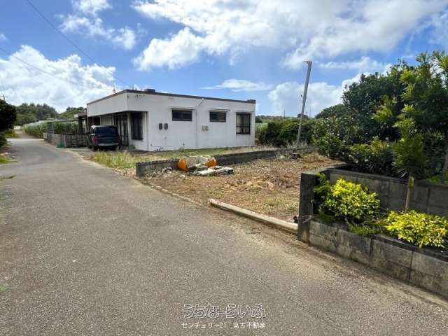 Land for Sale in Miyakojima City, Okinawa - 3542 sqm - Thumbnail 2