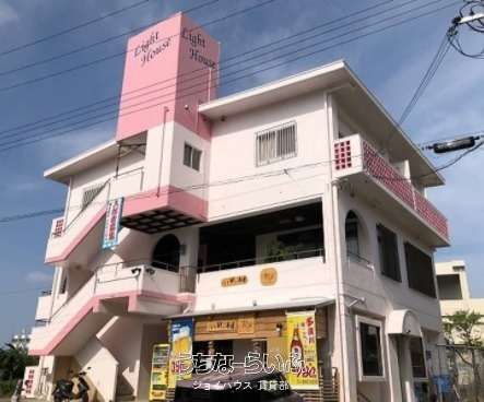 Light House 305: 1-Room Apartment for Rent in Minamiuehara, Okinawa - Thumbnail 2
