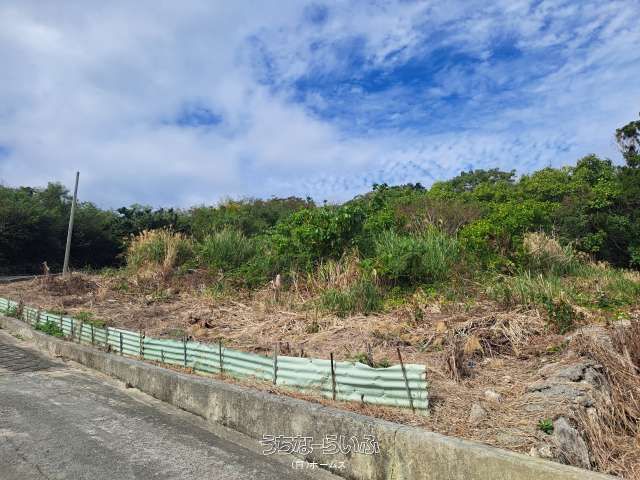1144 sqm Land for Sale in Nanjo City, Okinawa with Panoramic Views - Thumbnail 2