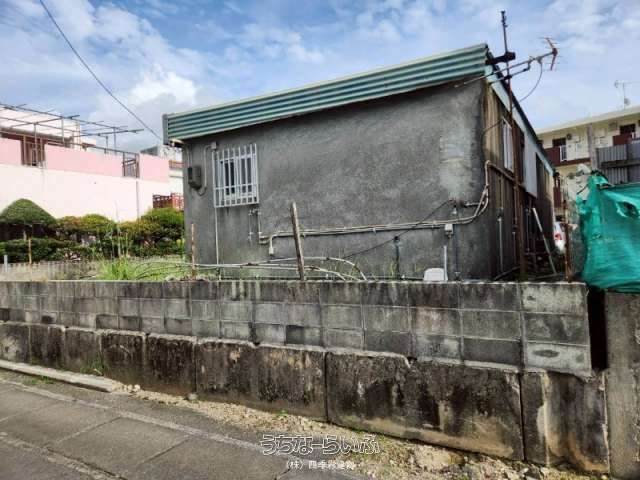 211.2 sqm Land for Sale in Tomigusuku, Okinawa - Prime Residential Plot - Thumbnail 2