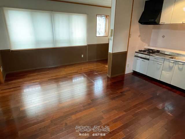 Women-Only 1LDK Apartment for Rent in Urasoe, Okinawa - Thumbnail 3