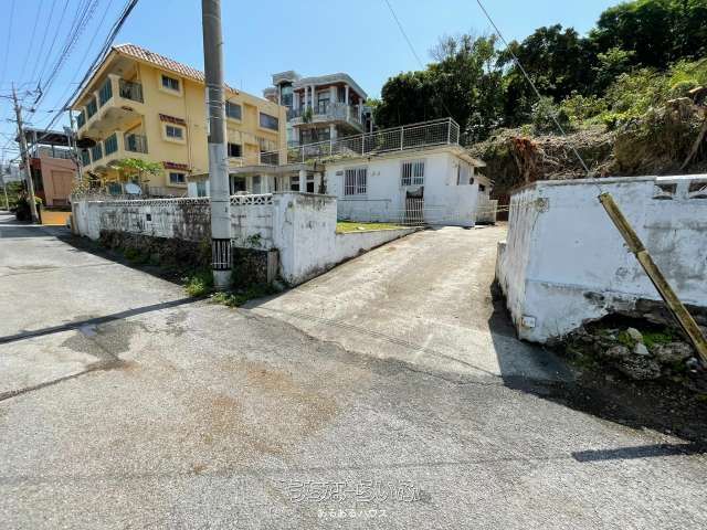 Land for Sale in Ginowan, Okinawa with Sea and Convention Views - Thumbnail 2