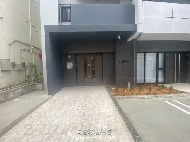 New 1LDK Apartment for Rent in Naha, Okinawa - Near Monorail - Thumbnail 3