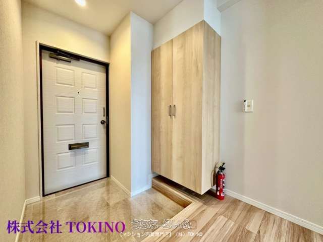 Rose Mansion Asato 4F: Renovated 1LDK Near Asato Station, Naha - Thumbnail 3