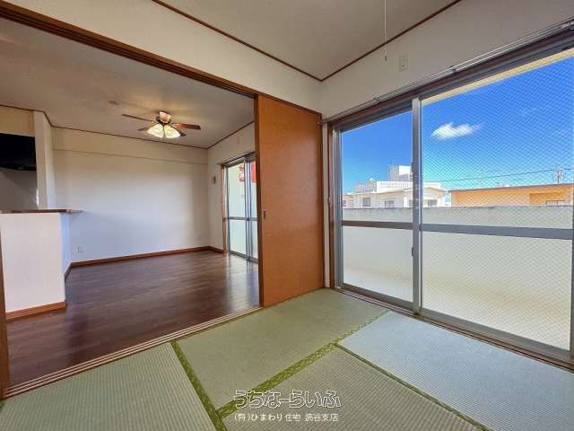 Rent 3LDK Apartment in Yomitan Village, Okinawa | Winds Hibiscus - Thumbnail 3