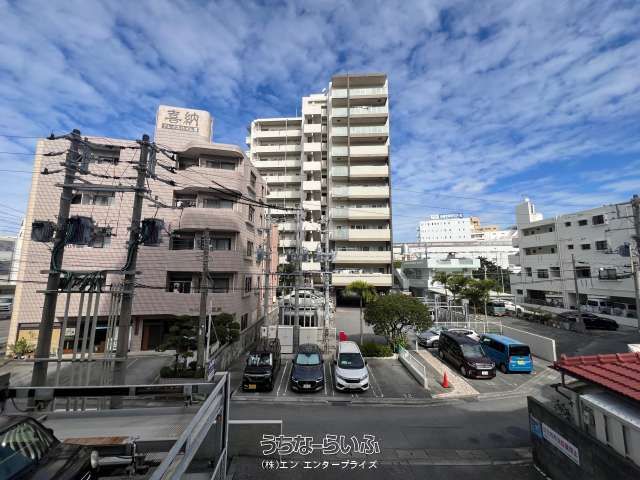 Renovated 3LDK Apartment for Sale in Naha, Okinawa - Thumbnail 2