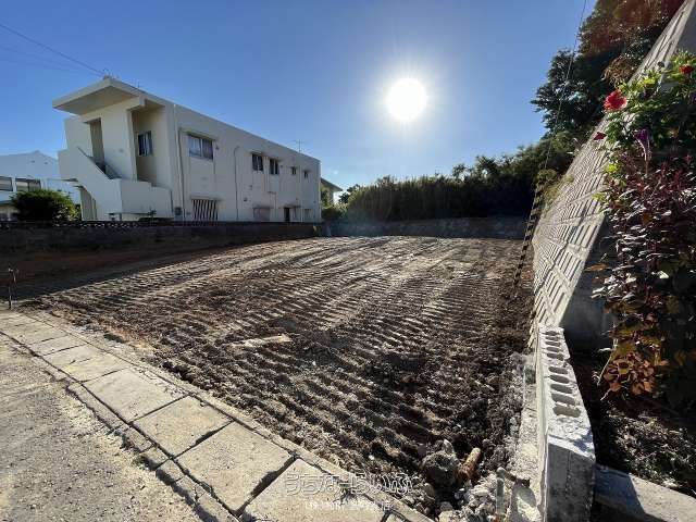 175.44 sqm Residential Land Plot in Yaese Town, Okinawa - Thumbnail 3