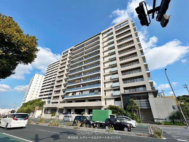 3LDK Apartment for Sale in Urasoe, Okinawa with Ocean View - Thumbnail 2