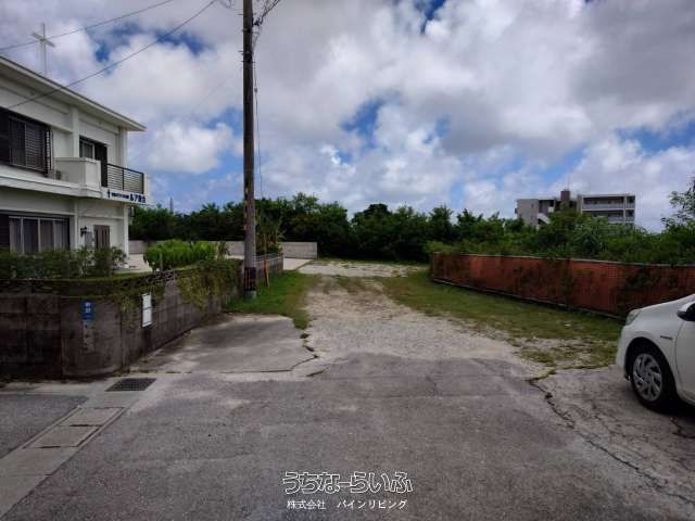 1722㎡ Land for Sale in Nishihara Town, Okinawa - High Ground - Thumbnail 2