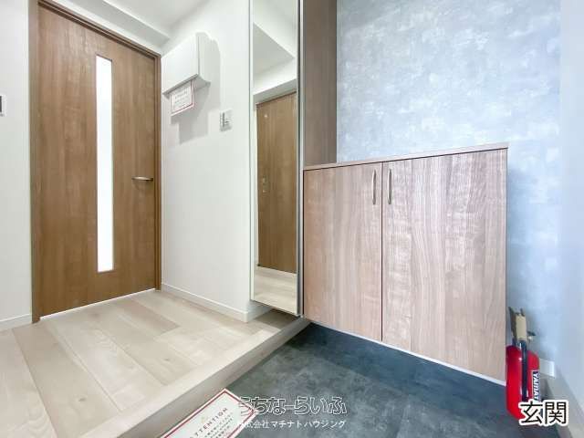 Renovated 3LDK Apartment in Tomigusuku, Okinawa - Thumbnail 2