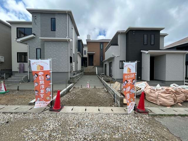 New 3LDK House for Sale in Uruma City, Okinawa - Thumbnail 2