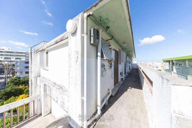 1K Apartment for Rent in Naha, Okinawa - No Deposit, No Key Money - Thumbnail 4