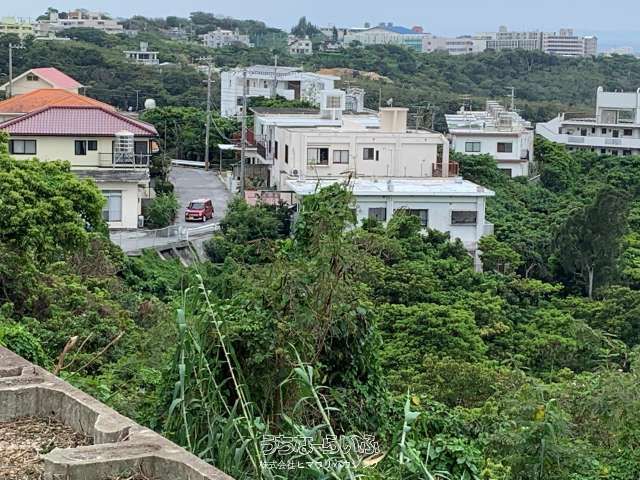 Land for Sale in Urasoe, Okinawa with West Coast Views - Thumbnail 3