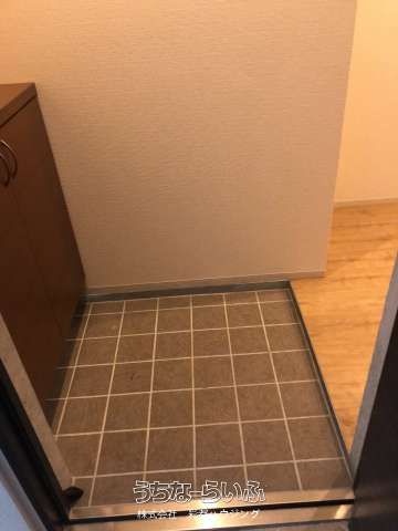 Mies Stage 405: 1K Apartment for Rent Near Koza Station, Naha - Thumbnail 4