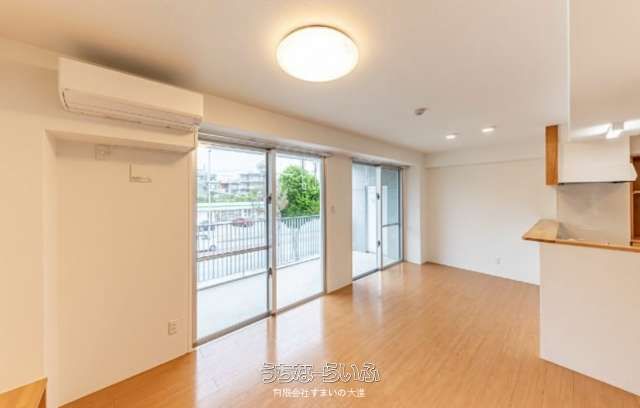 Naha Apartment Building for Sale with 4.8% Yield - Thumbnail 4