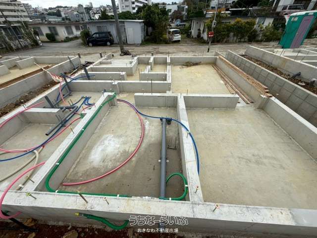 New 4LDK House for Sale in Urasoe, Okinawa with 3-Car Parking - Thumbnail 2