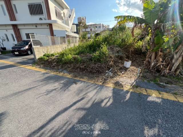 580 sqm Land for Sale in Nishihara Town, Okinawa - Thumbnail 2