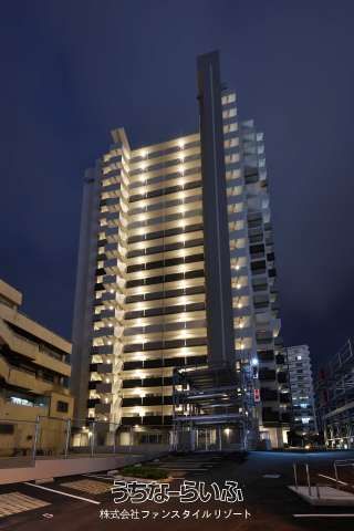Presence Loge Reve Tower 2LDK Apartment for Sale in Naha - Thumbnail 4