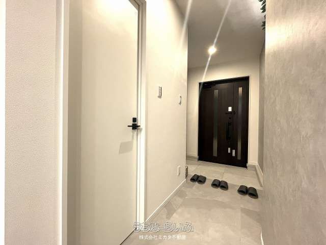 Renovated 3LDK House in Shuri, Naha with Rooftop & Parking - Thumbnail 4