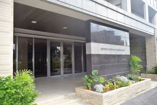 Premist Ginowan Grand Level 8F 3LDK Ocean View Apartment for Sale - Thumbnail 2