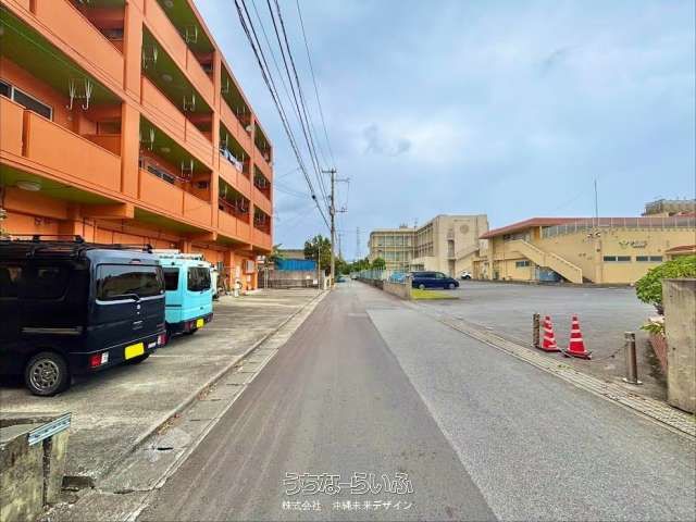 16-Unit Apartment with Solar Power for Sale in Uruma, Okinawa - Thumbnail 4
