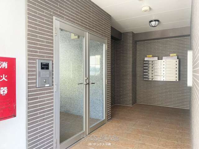21-Unit Apartment Building for Sale in Naha, Okinawa - 4.81% Yield - Thumbnail 2