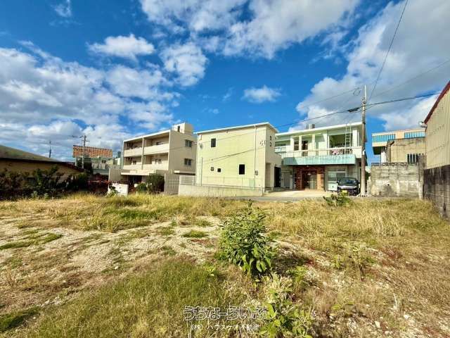 Land for Sale in Yomitan Village, Okinawa - Three Plots Available - Thumbnail 4