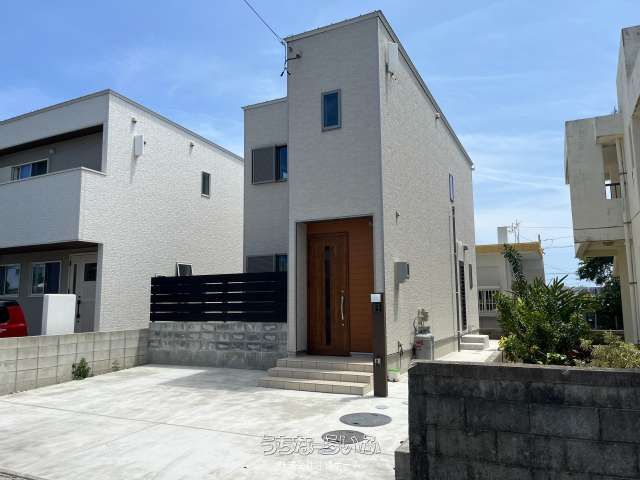 Modern 3LDK House for Sale in Maesato, Ishigaki, Okinawa - Thumbnail 3