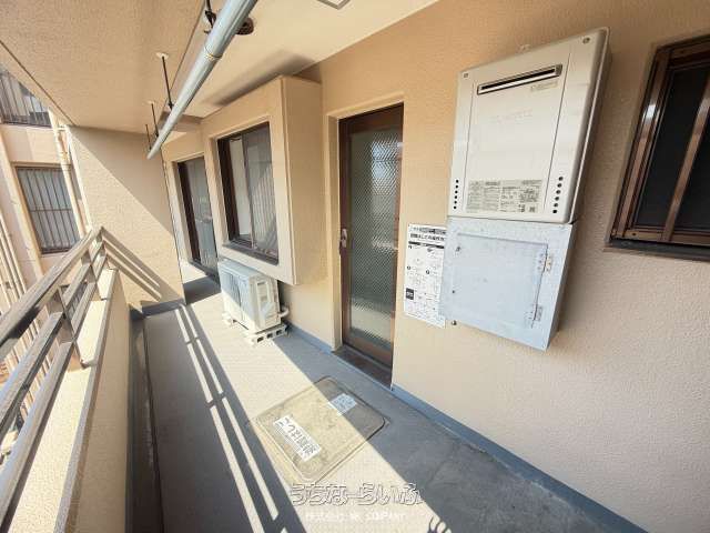 Renovated 3LDK Apartment for Sale in Naha, Okinawa - Thumbnail 4