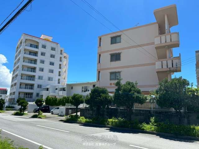 6-Unit Rental Apartment Investment in Yomitan, Okinawa - Thumbnail 3