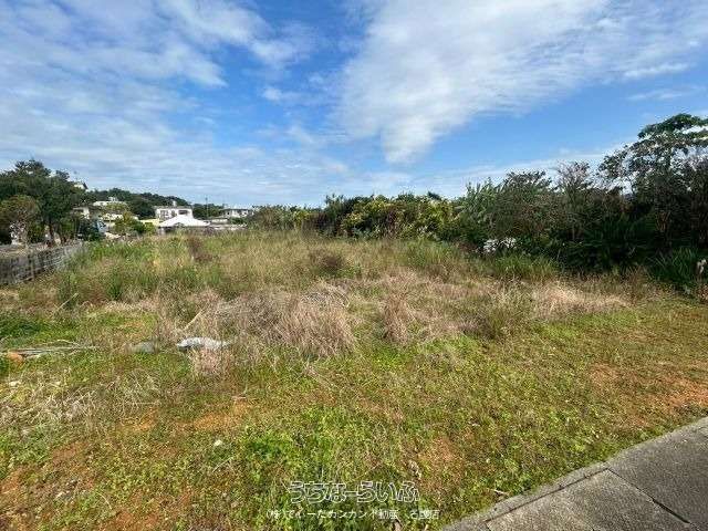 Land for Sale in Nago, Okinawa - 1015.67 sqm Development Plot - Thumbnail 3