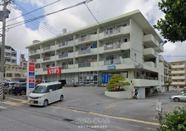 Naha City Apartment Building for Sale - 9 Units, 7 Parking - Thumbnail 3