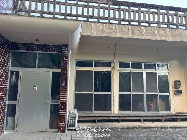 6LDK RC House for Sale with Large Land in Nakijin, Okinawa - Thumbnail 4