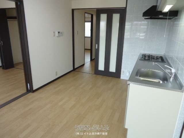 32-Unit Apartment & Land Investment Package in Urasoe, Okinawa - Thumbnail 4