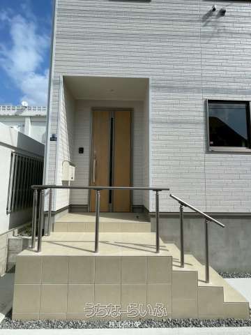 New 2025 4SLDK Investment House for Sale in Okinawa City - Thumbnail 2