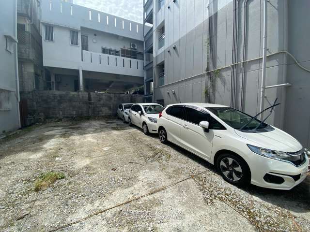 Commercial Land for Sale in Naha City, Okinawa - 139.48 sqm - Thumbnail 3