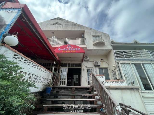 Key West Club 1DK Hotel Unit with Pool in Onna Village, Okinawa - Thumbnail 2