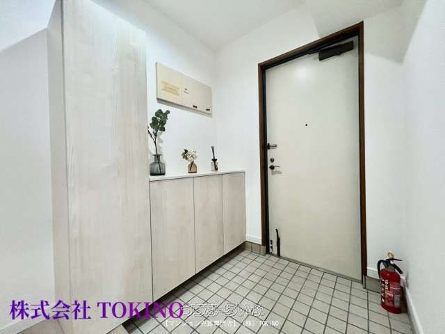 Renovated 2SLDK Apartment in Gran Chateau Matsuo, Naha - Thumbnail 4