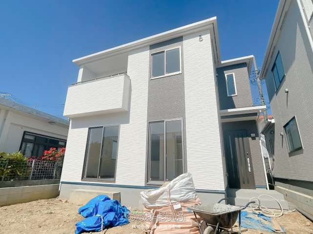 New 4LDK House for Sale in Yomitan Village, Okinawa - Thumbnail 3