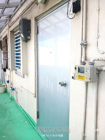 1DK Apartment for Rent in Futenma, Ginowan City, Okinawa - Thumbnail 2