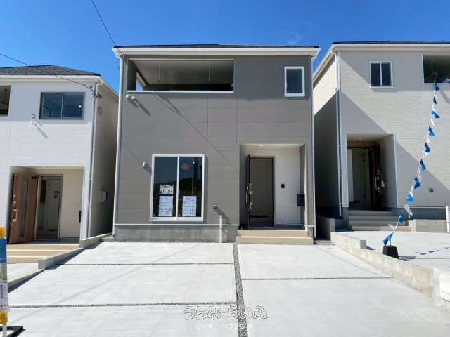 New 4LDK House for Sale in Itoman, Okinawa - 2025 Build - Thumbnail 4